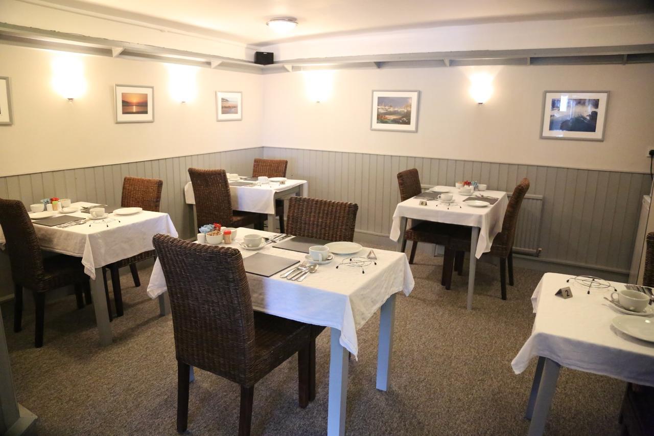 אילפרקומב Harcourt Hotel מראה חיצוני תמונה