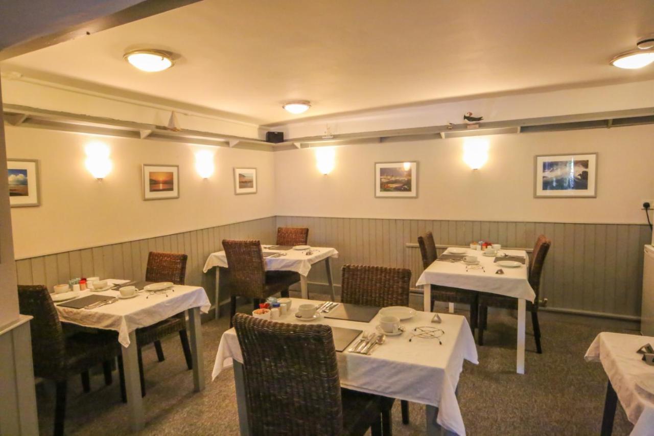 אילפרקומב Harcourt Hotel מראה חיצוני תמונה